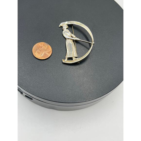 MFA Art Nouveau Reproduction Vintage Lady Golfer Swinging Sterling Silver Brooch - Picture 2 of 9